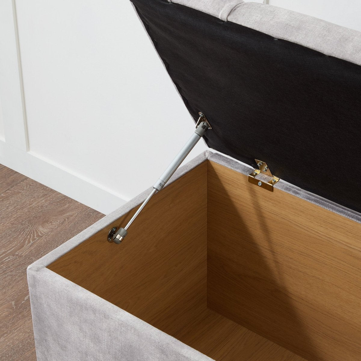 Alaska Ottoman Bedroom Storage Blanket Box