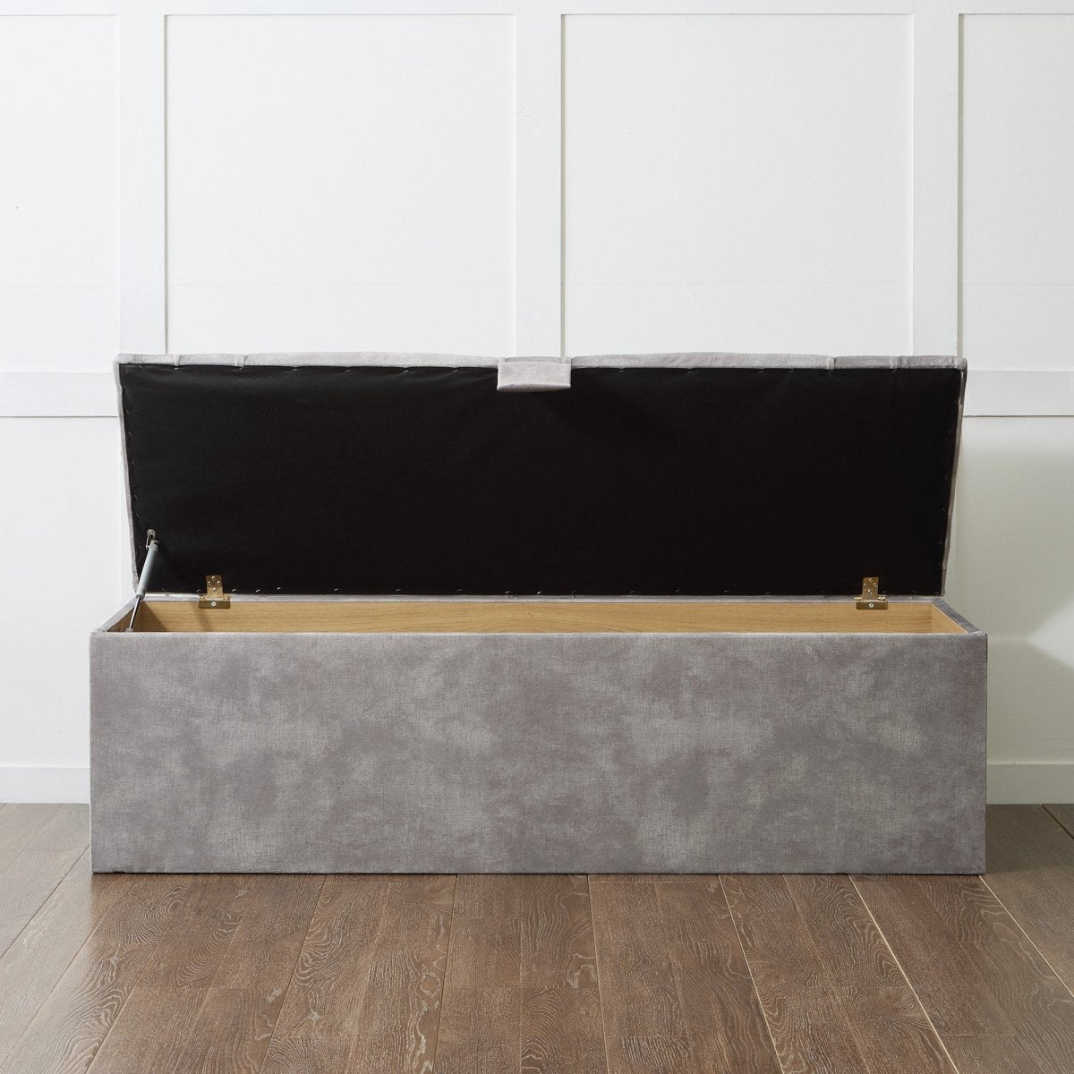 Alaska Ottoman Bedroom Storage Blanket Box